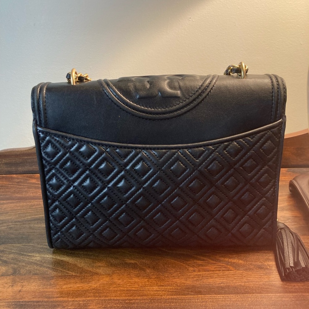Tory Burch Fleming Convertible Shoulder Bag - Black Leather - Picture 2 of 14
